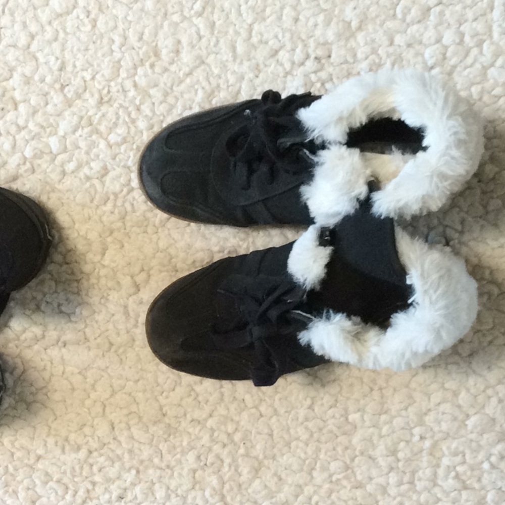 Girls fluffy wedge boots